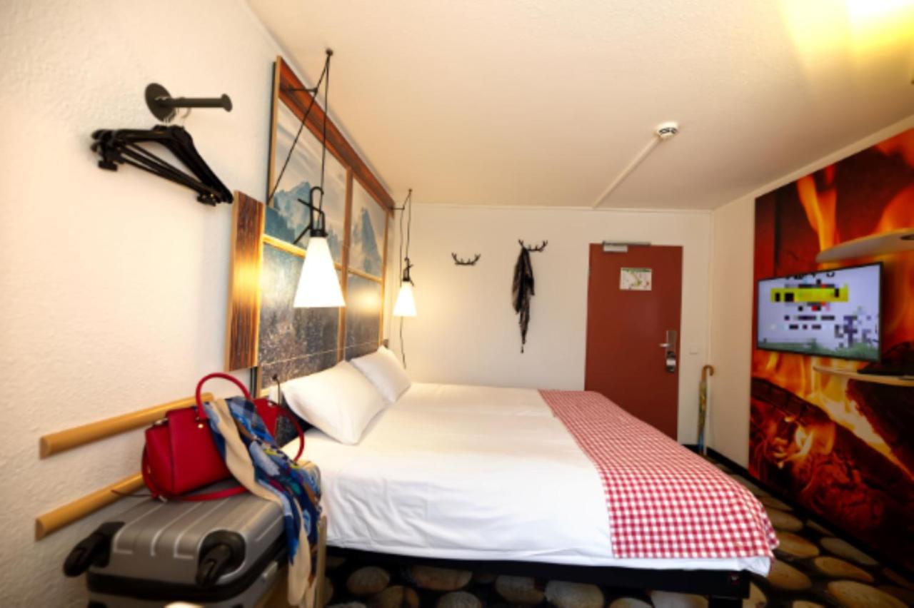 Ibis Koeln Centrum Eksteriør bilde